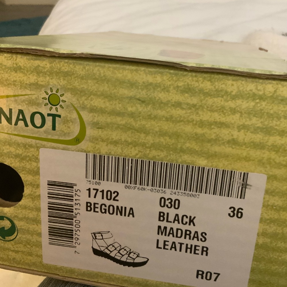 Noat Begonia Gladiator Black Strappy Sandals US 5.5, EU 36 Adjustable Comfort. - Picture 4 of 5